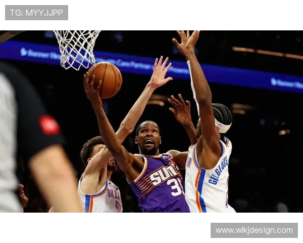 杜兰特遭遇防守夹击频频失误全场仅得24分1篮板2助攻表现不佳